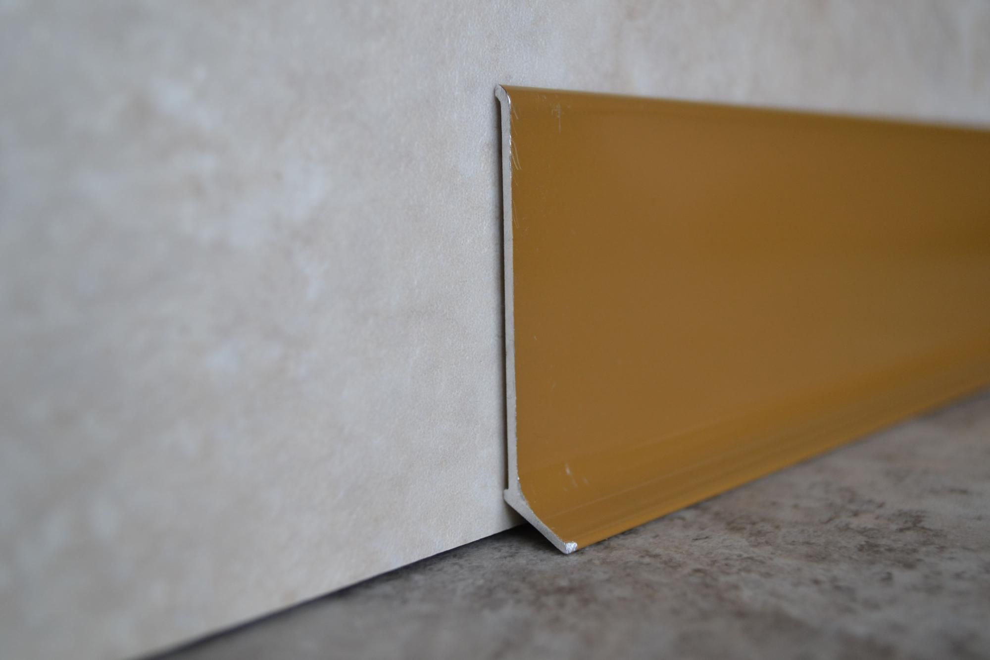 Плинтус алюминиевый L-образный золотой (2500*11*60 мм) — купить в Екатеринбурге